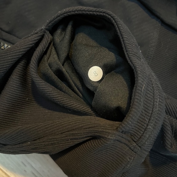 Lululemon Women's In Flux Jacket Black 8 Reversible Full Zip Hood reversible - Picture 3 of 10